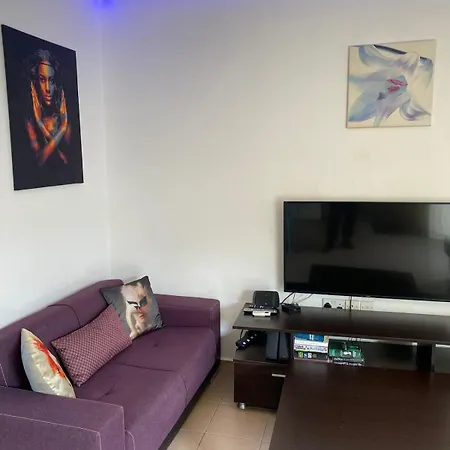 Kyrenia Center, Entire House, Bungalowa3, Price Performance Lejlighed Kornos