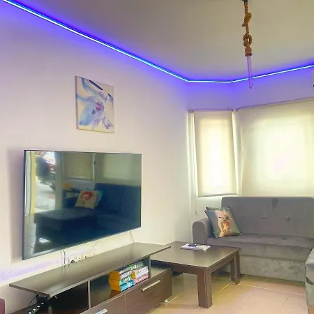 Kyrenia Center, Entire House, Bungalowa3, Price Performance Lejlighed Kornos