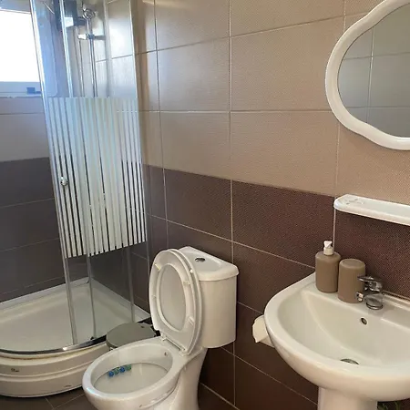 Kyrenia Center, Entire House, Bungalowa3, Price Performance *